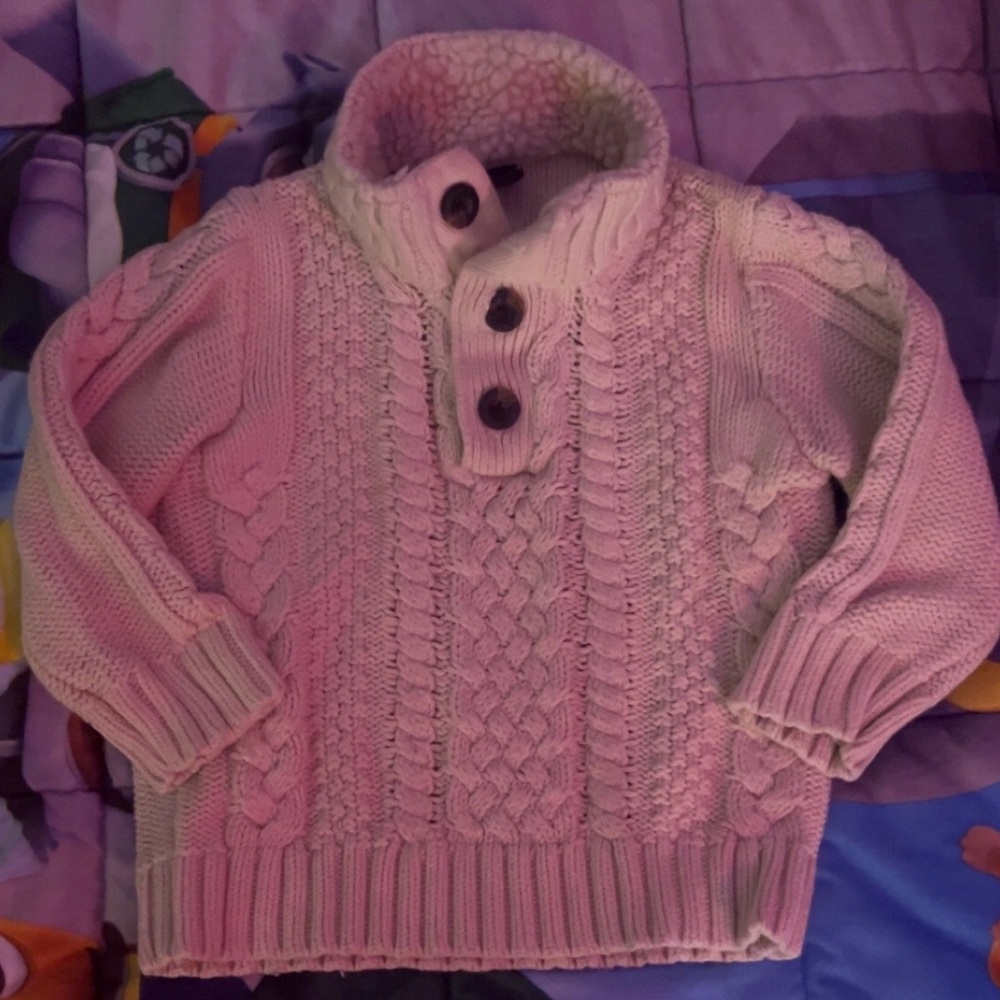 GAP Cable-Knit Sweater - Cream